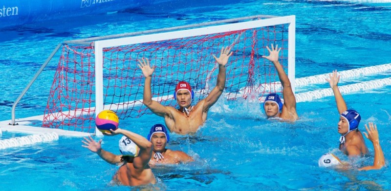 induk organisasi renang juga mengatur peraturan bagi olahraga polo air
